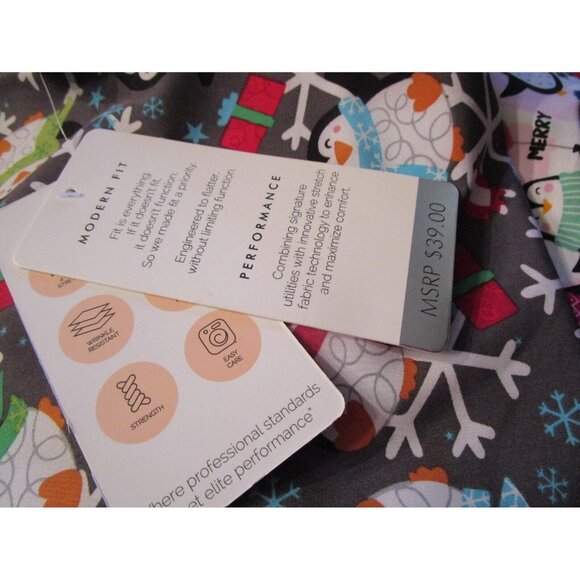 Elite Med Penguin Snowflake Holiday Christmas Scrub Top Size Small S - Picture 3 of 4